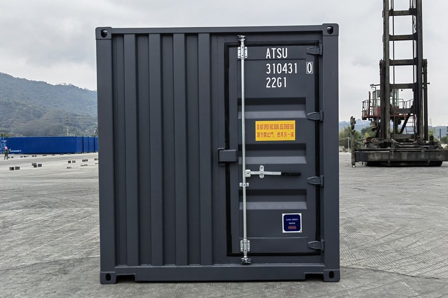 CONTENEDOR NUEVO DE TRES PUERTAS DE 20 PIES